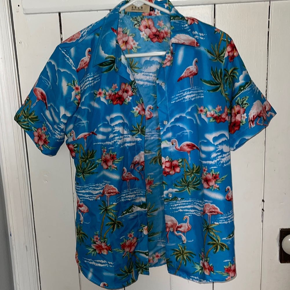 Vibrant blue Hawaiian shirt 🌺
